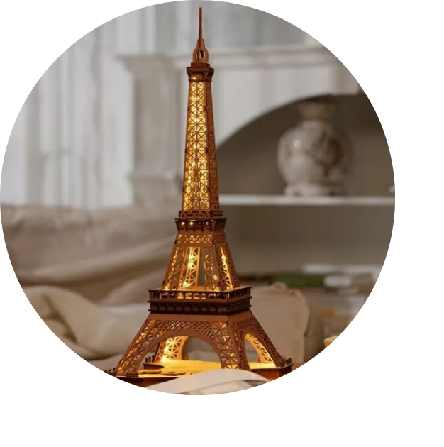 Valgustusega puidust 3D pusle Eiffeli torn